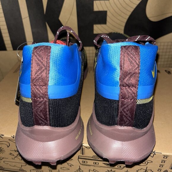 NEW Nike React Pegasus Trail 4 GORE-TEX DJ7929-003 Running Womens Size 6 - Picture 4 of 6